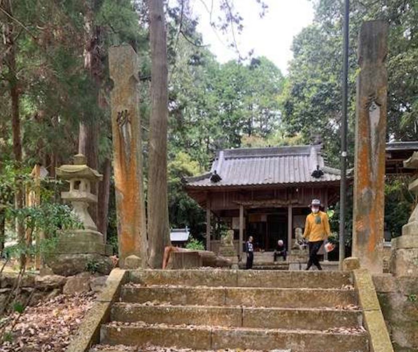 神社1.JPG