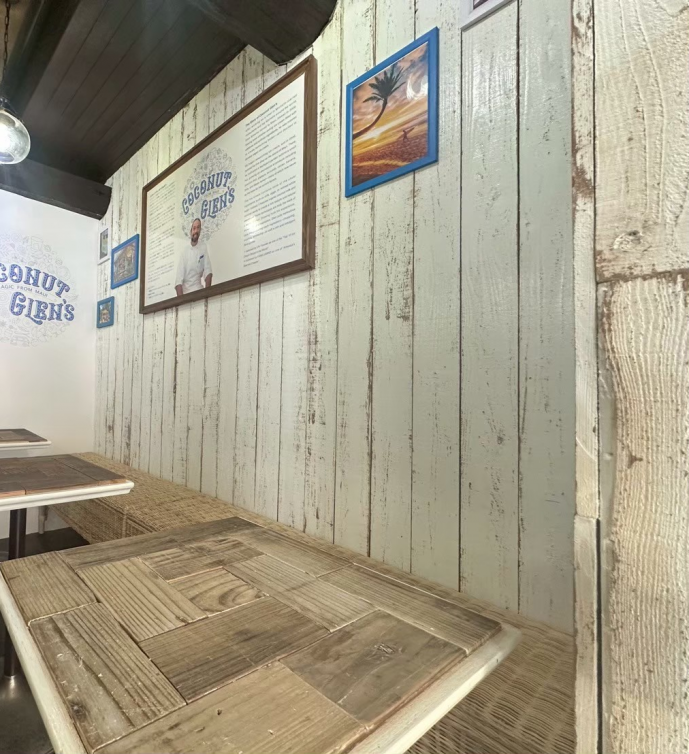 LINE_ALBUM_本町カフェ　改修工事　EDAMO協業_260121_6 2.png